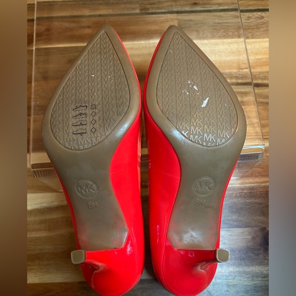 MICHAEL Michael Kors Coral Reef Flex Mid Pointed Toe Pumps Patent Leather Shiny - Picture 7 of 10